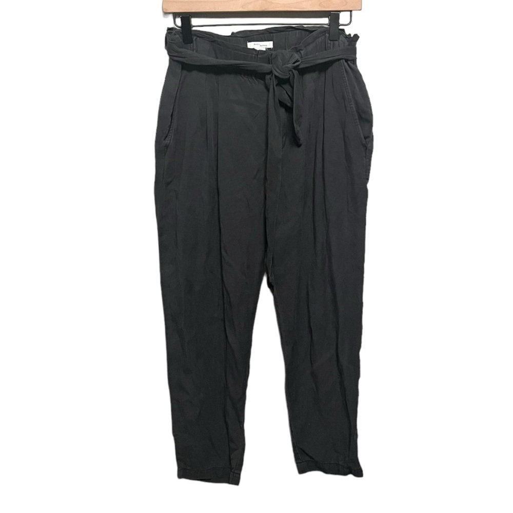 Daily Ritual Gray Belted Tapered Pants - Picture 3 of 11